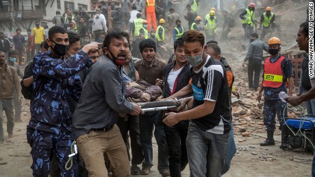 150425203057-nepal-injured-large-169